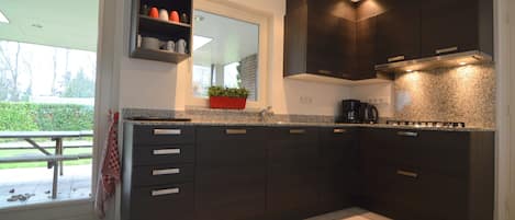 独立别墅 | 私人厨房 | 高脚椅