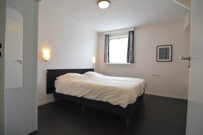 House | 6 bedrooms, bed sheets - Lovely Group Home With Lots of Privacy, Ideal for Families and Friends (Valkenswaard)