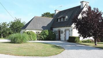 House | Exterior