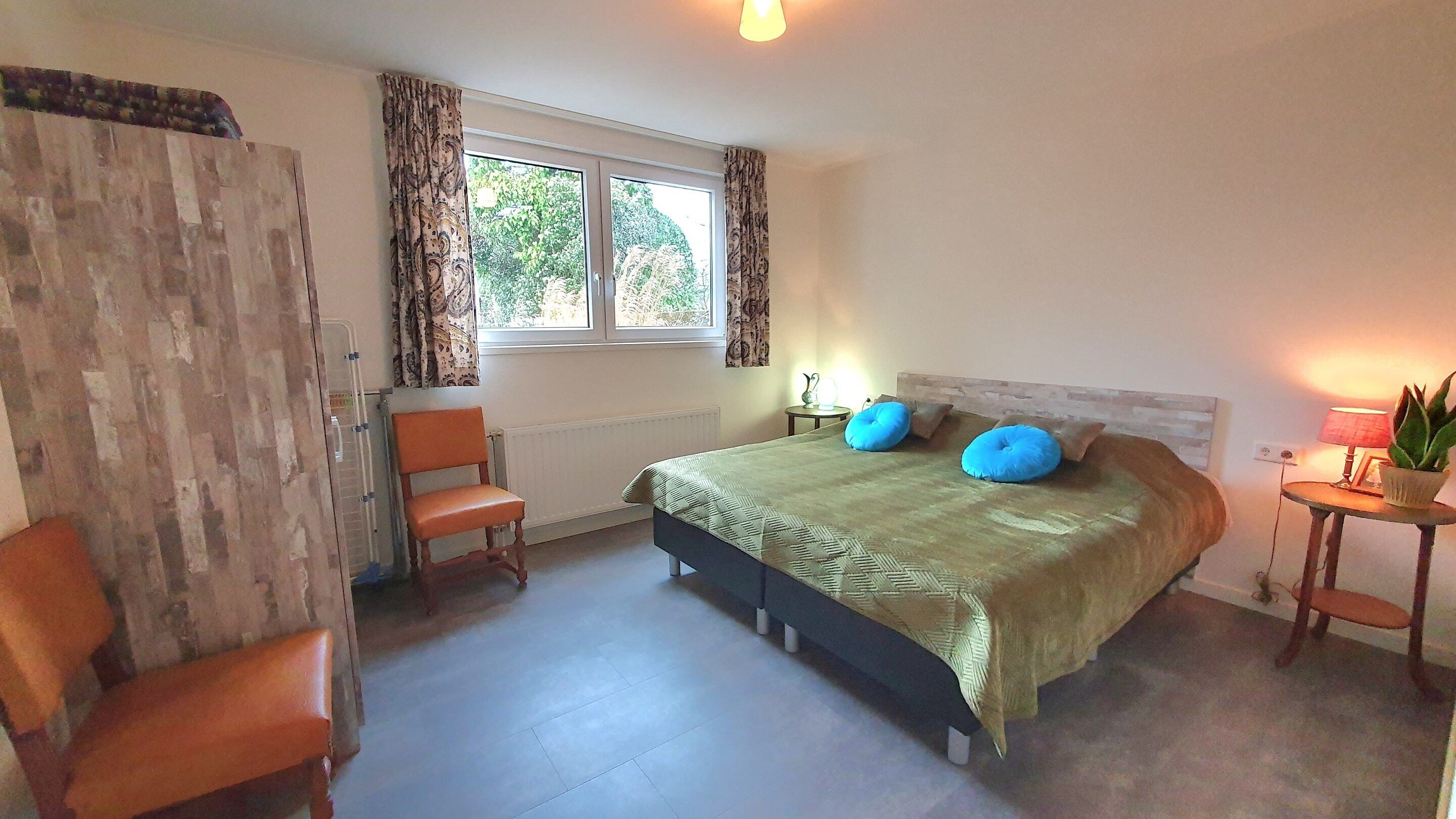 1 bedroom, individually furnished, bed sheets