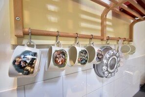 House | Perincian bahagian dalam