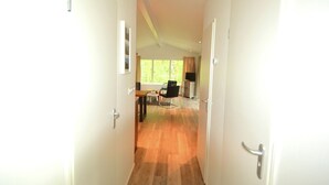Reception - Comfy Cottage With Microwave Surrounded by Nature (Rhenen)
