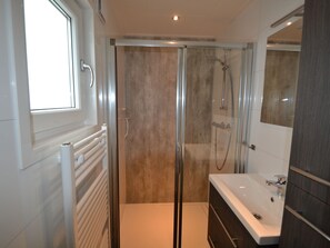 Ferienhaus | Badezimmer | Dusche