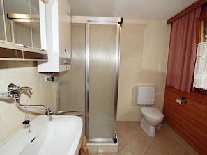 House | Bathroom | Shower