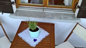 Balcony - Quaint Holiday Home in Vorarlberg With Garden (Frastanz)