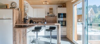 Superior Chalet With Whirlpool