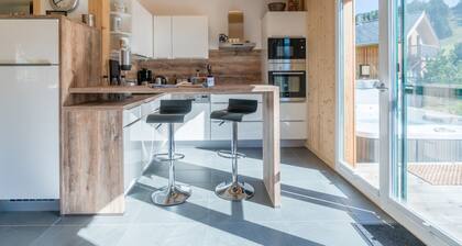 Superior Chalet With Whirlpool