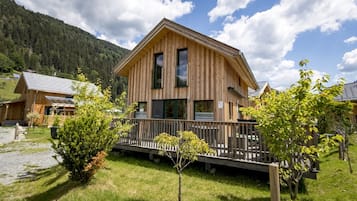 Chalet | Exterior