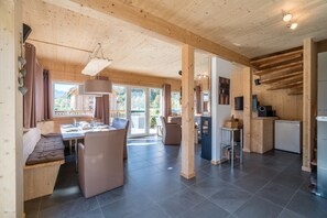 Living room - Superior Chalet With Whirlpool (Murau)