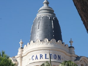 Exterior - Modern Apartment in Cannes With Balcony (Cannes)