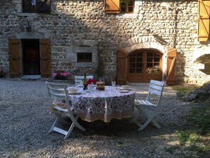 Villa | Balcony - Secluded Stone Villa Retreat (Saint-Pierre-sur-Doux)