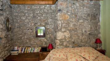 Villa | 4 bedrooms, individually furnished