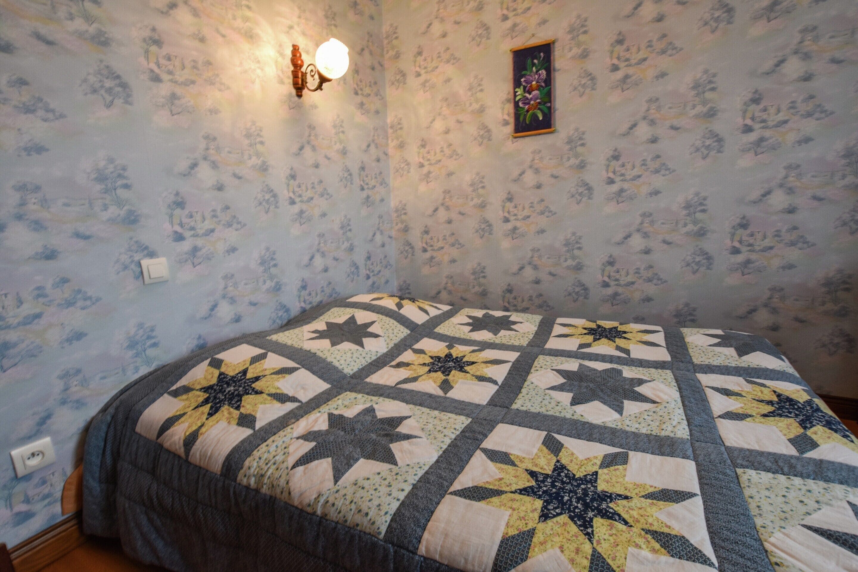 Rumah | 3 kamar tidur dan dilengkapi dengan perabotan berbeda-beda
