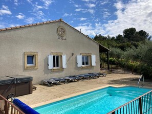 Villa | Exterior - Cosy Villa With Pool (Montbrun-des-Corbières)