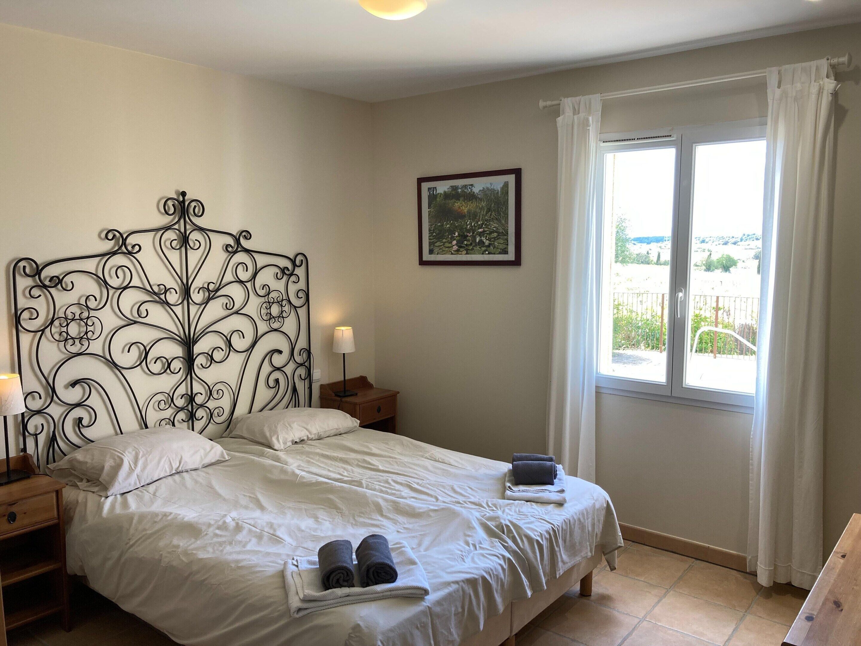 Villa | 4 bedrooms, iron/ironing board, individually furnished, bed sheets