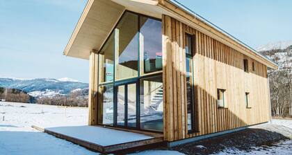 Chalet in Sankt Georgen on Ski Slopes
