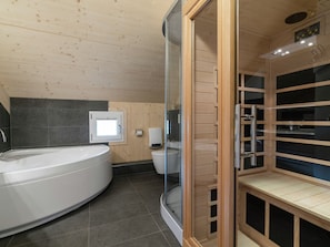 Chalet | Bathroom