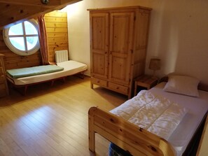 Apartment | 1 Schlafzimmer, Babybetten, Bettwäsche