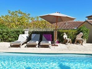 Outdoor pool - Luxury Villa in Preixan With a View of Carcassonne (Preixan)