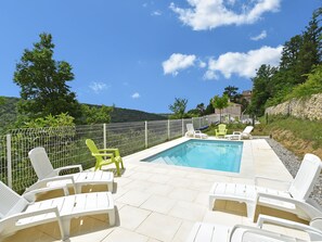 Outdoor pool - Beautiful Villa With Private Pool, Panoramic Views (Artignosc-sur-Verdon)