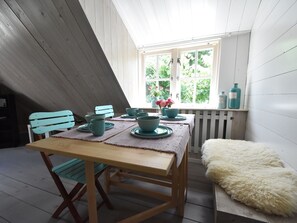 Apartment | Dining - Trendy Furnished Holiday Apartment in the Centre of Schoorl With Cosy Terrace (Schoorl)
