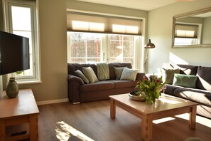 Villa | Living room - Villa in Schoorldam With Garden (Warmenhuizen)