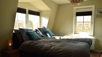 Villa | 3 bedrooms, individually furnished, bed sheets