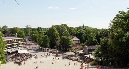 Villa in Schoorldam With Garden