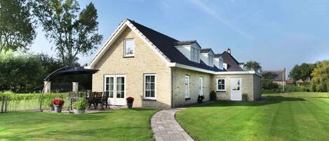 Villa | Außenbereich