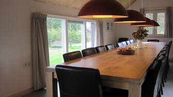 Dineren