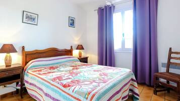 House | 3 bedrooms, individually furnished
