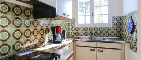 House | Private kitchen