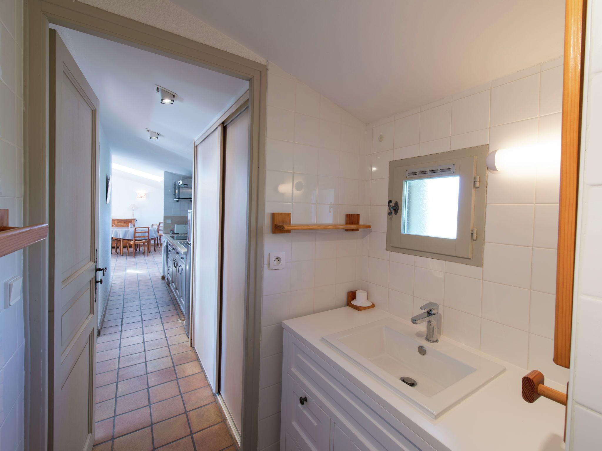 Apartment | Bathroom