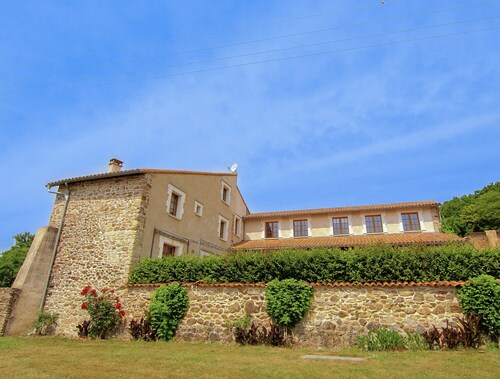 Romantic Tower in Dordogne With Rooftop Terrace