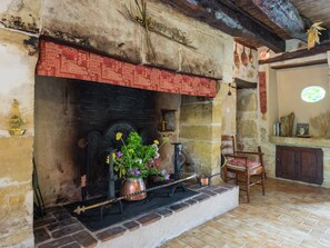 Ferienhaus | Wohnzimmer | Kamin