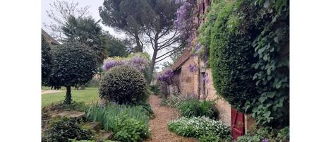 House | Garden