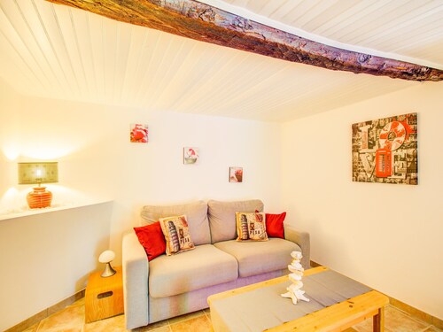 Peaceful Garden Retreat, Berre