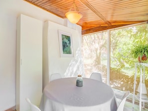 Rumah | Tempat makan