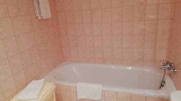 House | Bathroom
