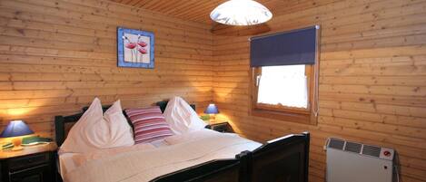 House | 1 bedroom, bed sheets