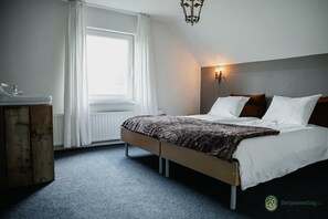 Room amenity - Majestic, Large Holiday Home near Leende Located Between Meadows & Forests (Leende)