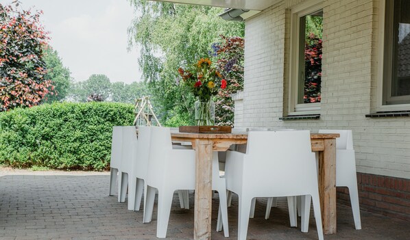 House | Balcony - Majestic, Large Holiday Home near Leende Located Between Meadows & Forests (Leende)