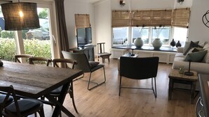 Unclassified image, 3 of 38, button - Chalet in Sandberghe With Sunny Terrace (Uden)