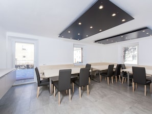 House | Dining