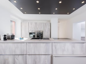 House | Private kitchen
