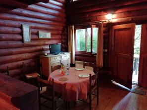 Chalet | Living room