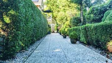 Apartment | Reception