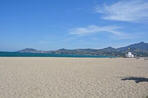 Villa | View from property - Great Holiday Home Near a Pleasure Marina, the Mediterranean and the Pyrenees (Saint-Cyprien)