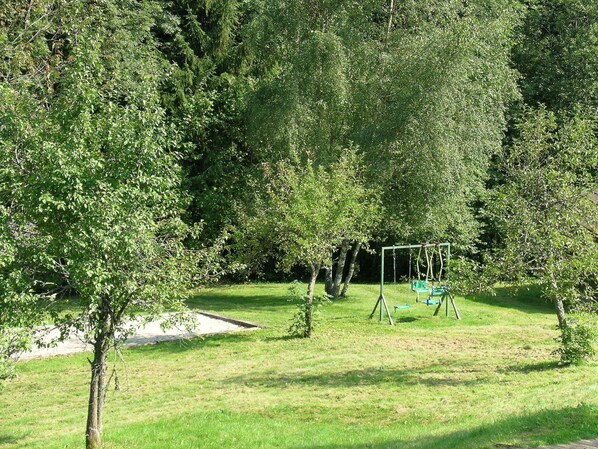 Garden - Ventron Chalet With Hill Views (Ventron)