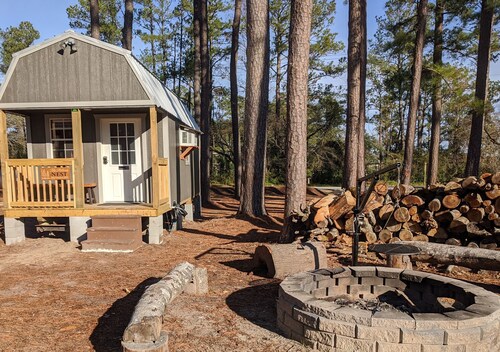 The Sanderling Tiny Cabin Water Access/Private Shared dock